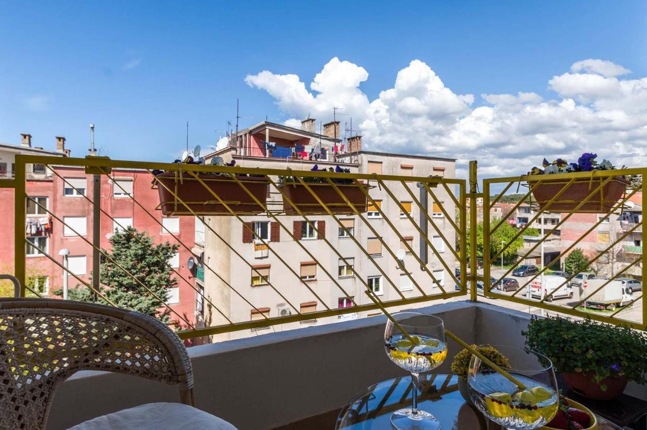 Apartment Many Pula Buitenkant foto